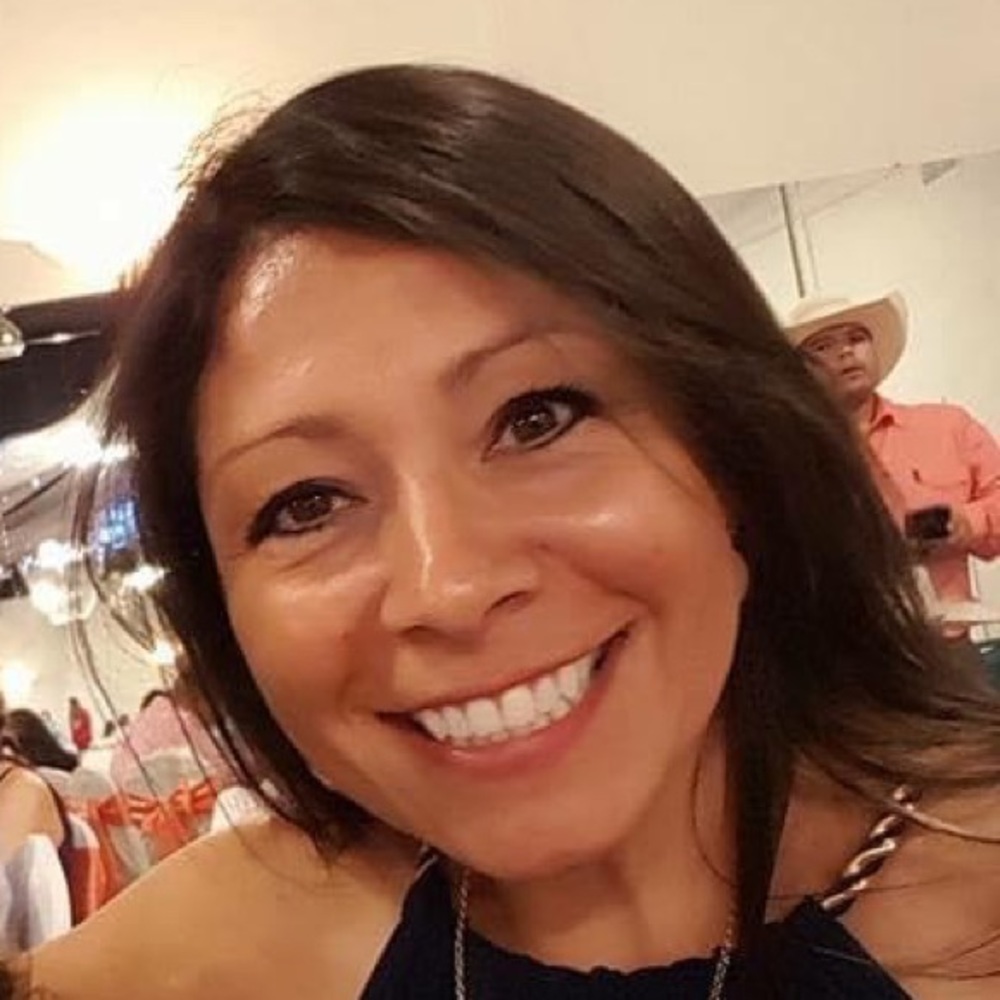 Meet your Posher, Melissa